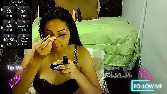  naughty milf online show from 03-09-26, 12:25