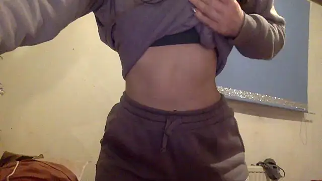 Bellababexox online show from 10-22-25, 05:40