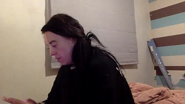 Snapshot of Bellababexox chatting on 04-25-26, 03:20 Bellababexox online show from 04-25-26, 03:20