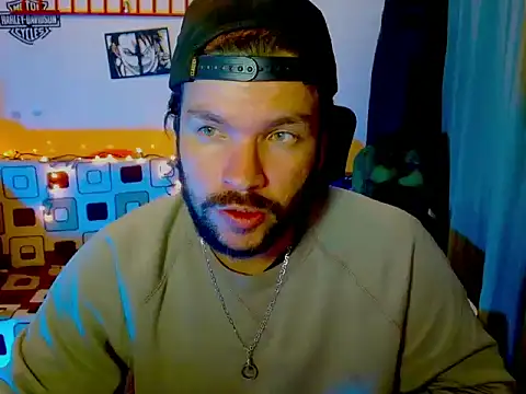 Snapshot of cortelioni_massimo_ chatting on 02-22-26, 02:03 cortelioni massimo online show from 02-22-26, 02:03