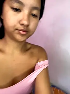 Snapshot of Firuze_Hatunn chatting on 10-24-25, 01:43 Firuze Hatunn online show from 10-24-25, 01:43