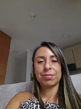Snapshot of AprilStone1 chatting on 06-06-26, 10:26 AprilStone1 online show from 06-06-26, 10:26