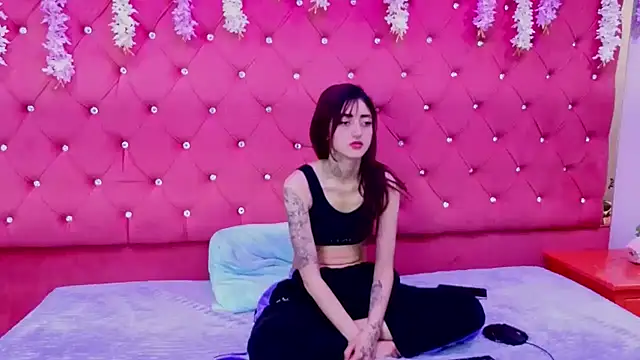  Maleja 19  online show from 02-12-26, 03:39