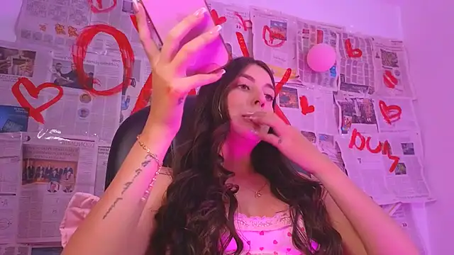 Mavii  online show from 02-14-26, 07:03