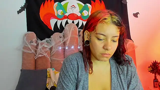 Lily666  online show from 10-19-25, 11:46