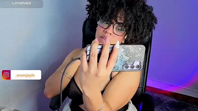 Snapshot of afro_jayleof chatting on 10-14-25, 11:04 afro jayleof online show from 10-14-25, 11:04