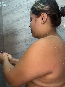 ashley-swift- online show from 02-06-26, 06:31