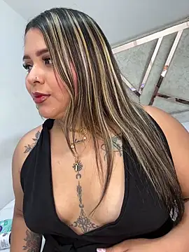 ashley-swift- online show from 04-16-26, 08:15