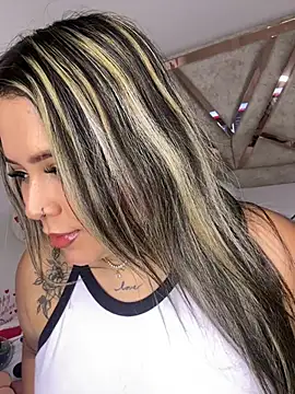 ashley-swift- online show from 03-03-26, 06:20