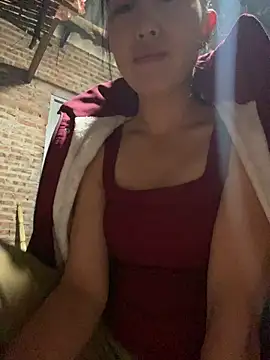 Huong-Ly online show from 12-14-25, 03:24