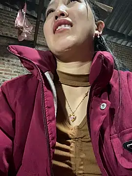 Huong-Ly online show from 02-20-26, 09:22