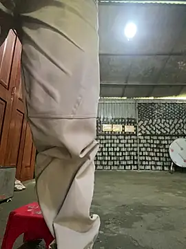 Huong-Ly online show from 02-21-26, 05:53