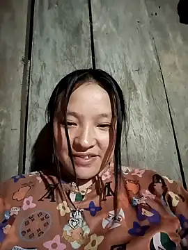 MuiNay online show from 10-25-25, 01:01