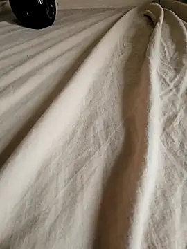 Stingles online show from 10-04-25, 01:45