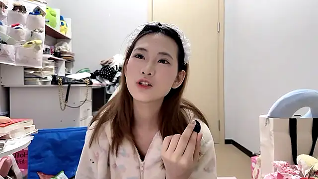 Snapshot of Ann-cookie chatting on 05-14-26, 03:20 Ann-cookie online show from 05-14-26, 03:20