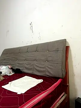 crhong666 online show from 12-01-25, 12:22