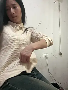 crhong666 online show from 04-09-26, 12:45