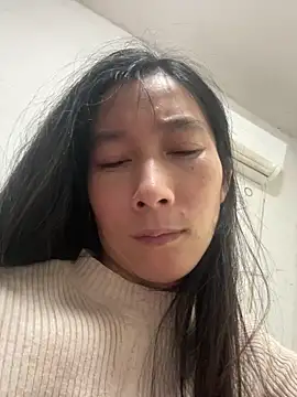 crhong666 online show from 03-28-26, 12:44