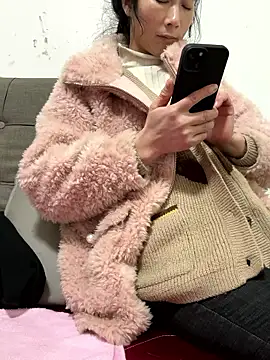 crhong666 online show from 01-09-26, 12:50