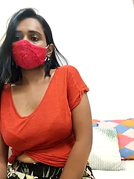 Snapshot of Curvyqueenz chatting on 09-22-25, 01:39 Curvyqueenz online show from 09-22-25, 01:39