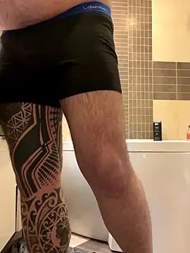 JeffryBoy36 online show from 01-09-26, 02:51