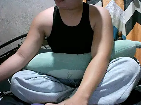 alhex gay26 online show from 04-24-26, 04:42