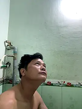 hotboy2x online show from 09-17-25, 10:23