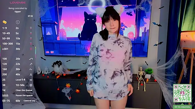 Honeey Beee online show from 11-05-25, 05:05