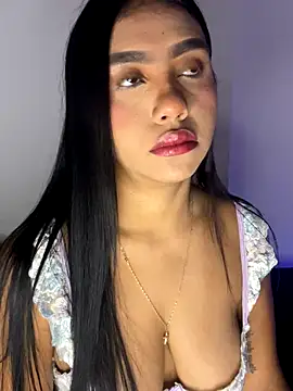 Michelle johnson  online show from 09-12-25, 05:56