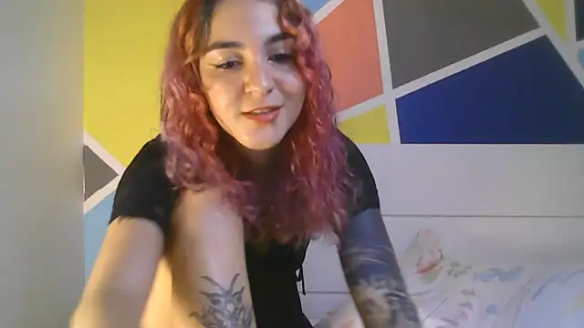peetitefairy online show from 05-02-26, 04:07