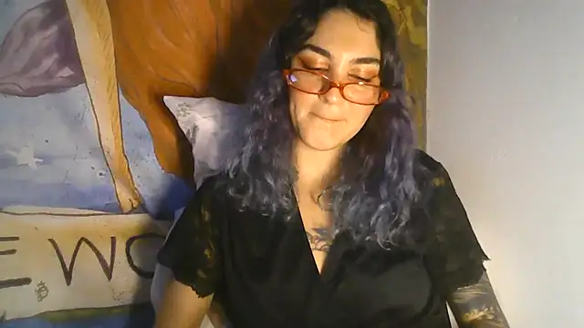 Snapshot of peetitefairy chatting on 07-26-26, 04:08 peetitefairy online show from 07-26-26, 04:08