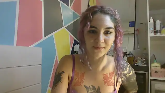 peetitefairy online show from 04-18-26, 04:04