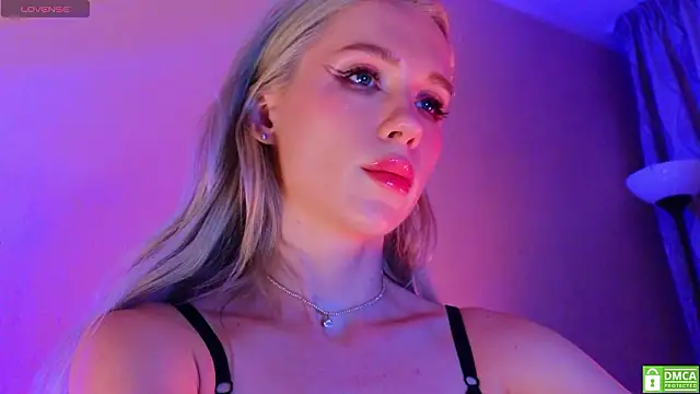 KittenFang online show from 03-24-26, 01:05