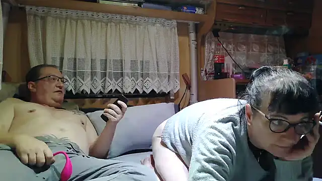 honey47 online show from 11-11-25, 05:19