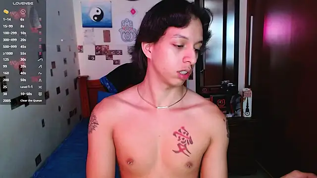 DannyPhantom555 online show from 10-10-25, 06:09