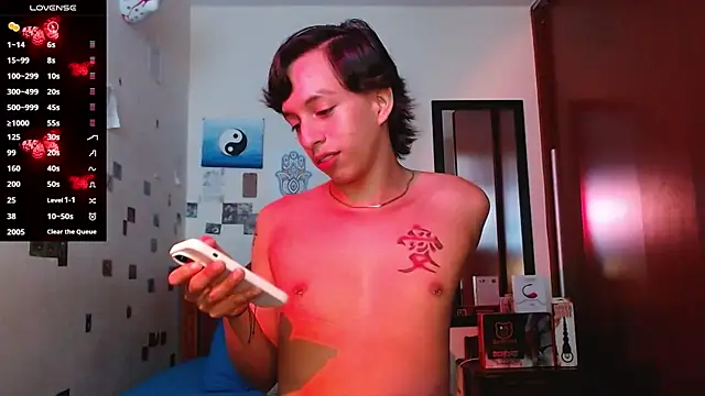 DannyPhantom555 online show from 11-20-25, 07:36