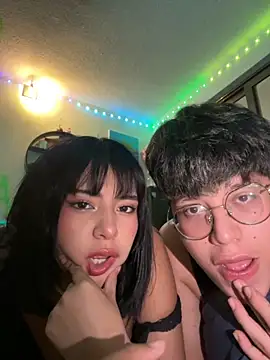 Snapshot of cutieass chatting on 09-14-25, 08:09 cutieass online show from 09-14-25, 08:09