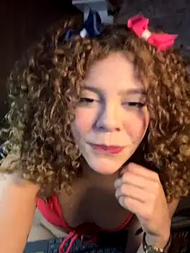 hannachris- online show from 12-15-25, 12:05