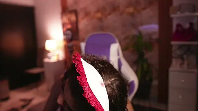 hannachris- online show from 10-20-25, 11:16