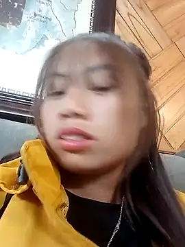Snapshot of Dung-Thao19 chatting on 09-16-25, 10:38 Dung-Thao19 online show from 09-16-25, 10:38