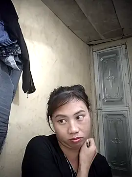 Dung-Thao19 online show from 11-10-25, 01:05