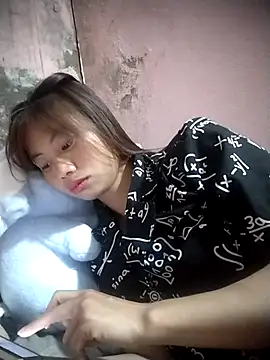 Snapshot of Dung-Thao19 chatting on 09-12-25, 11:26 Dung-Thao19 online show from 09-12-25, 11:26