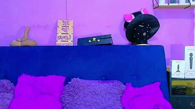 CristalRose online show from 04-13-26, 11:53