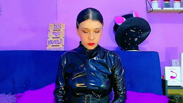 CristalRose online show from 04-10-26, 05:42