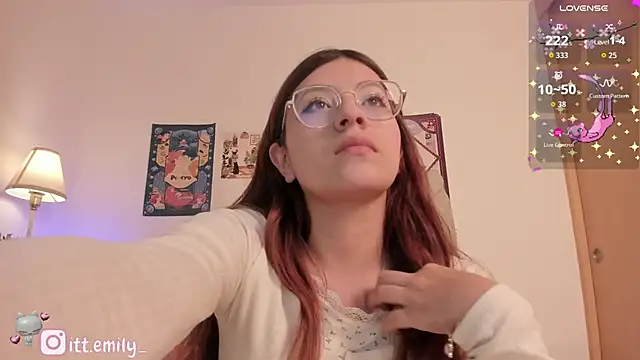 emily uwu0 online show from 03-27-26, 02:31