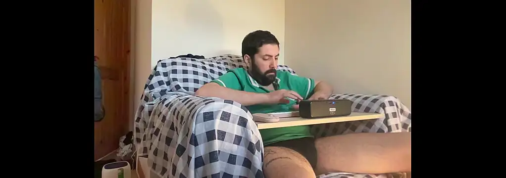 Big Bi Cub online show from 11-15-25, 11:47