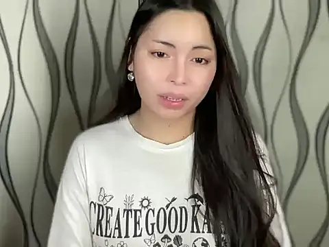 lovekatexx online show from 11-15-25, 04:05