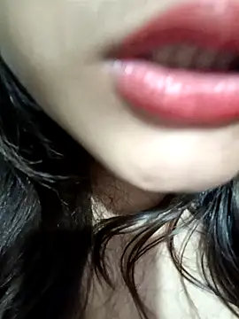 Snapshot of Hott_Muskan chatting on 09-18-25, 07:06 Hott Muskan online show from 09-18-25, 07:06