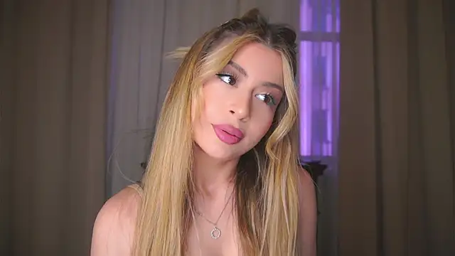 GeorginaHarn online show from 04-10-26, 10:00