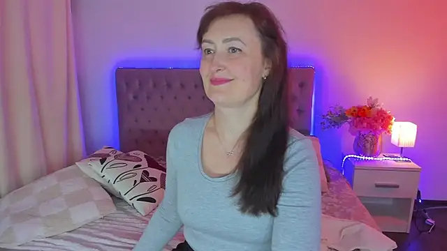 NathalyStars online show from 04-10-26, 12:23